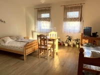 Balatonkeresztúr Коммерческая - Общественное питание 0