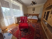 Tihany 家庭别墅 8