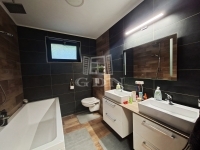 Balatonfűzfő Family House 12