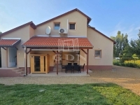 Balatonboglár 家庭别墅 13